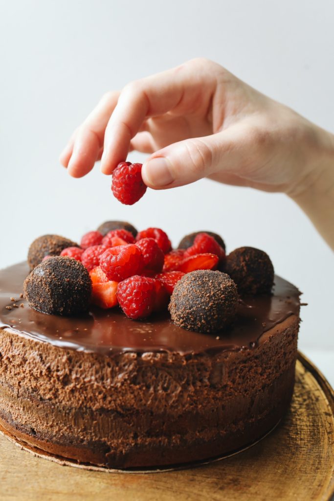 Schokoladentorte mit Früchten Genuss durch Schokolade